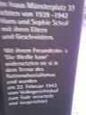 Inschrift auf dem Mahnmal zu den Geschwistern Scholl